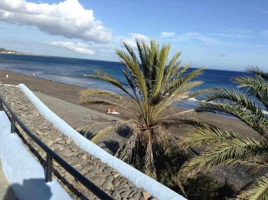 Bonito Apartamento Con Vista Al Mar Playa Del Aguila  エクステリア 写真