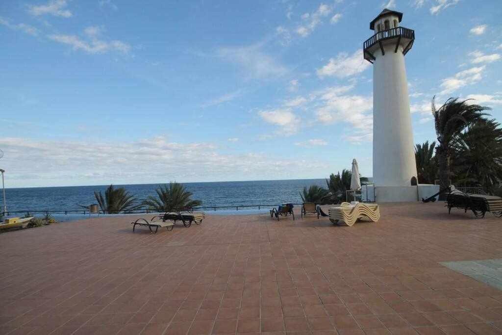 Bonito Apartamento Con Vista Al Mar Playa Del Aguila  エクステリア 写真